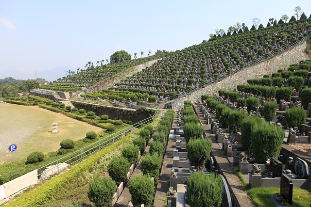 妙峰山陵园墓区